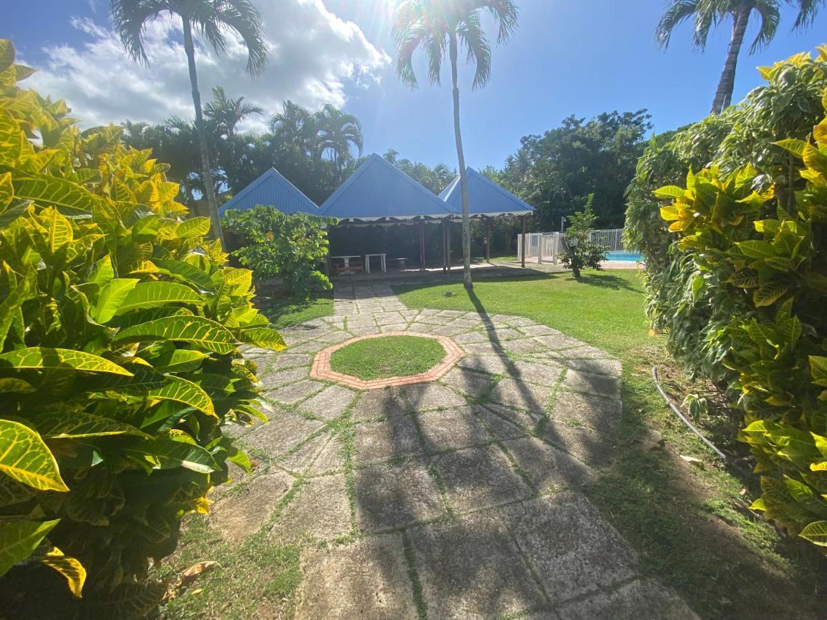 Appartement Tobago แซ็งแตนน์ ภายนอก รูปภาพ