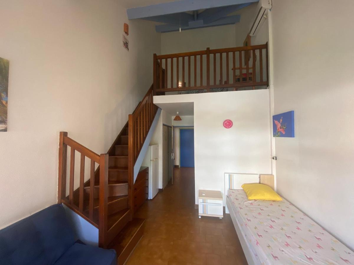 Appartement Tobago แซ็งแตนน์ ภายนอก รูปภาพ